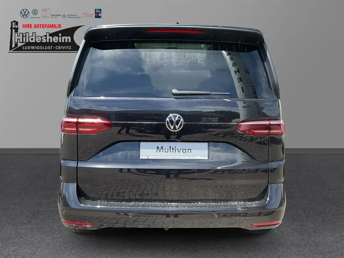 Neu VW Multivan 204 PS (150 kW) 2026 Schwarz Van / Kleinbus