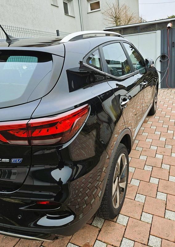 Gebraucht MG ZS Luxury 114 kW (156 PS) 2022 Schwarz SUV