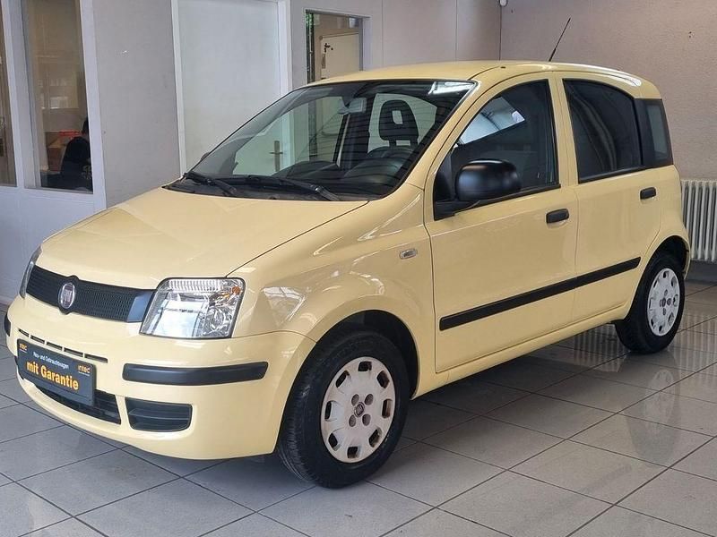Gelb Gebraucht 2012 Fiat Panda Classica Kleinwagen | 5.690 € (Etwas zu teuer) - Bild 1/4