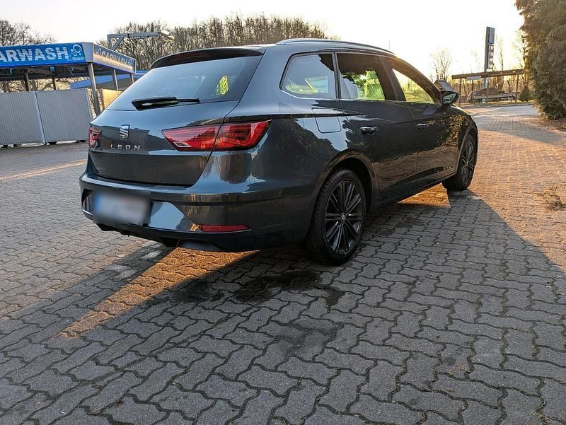 Gebraucht Seat Leon ST Beats 116 PS (85 kW) 2019 Grau Kombi