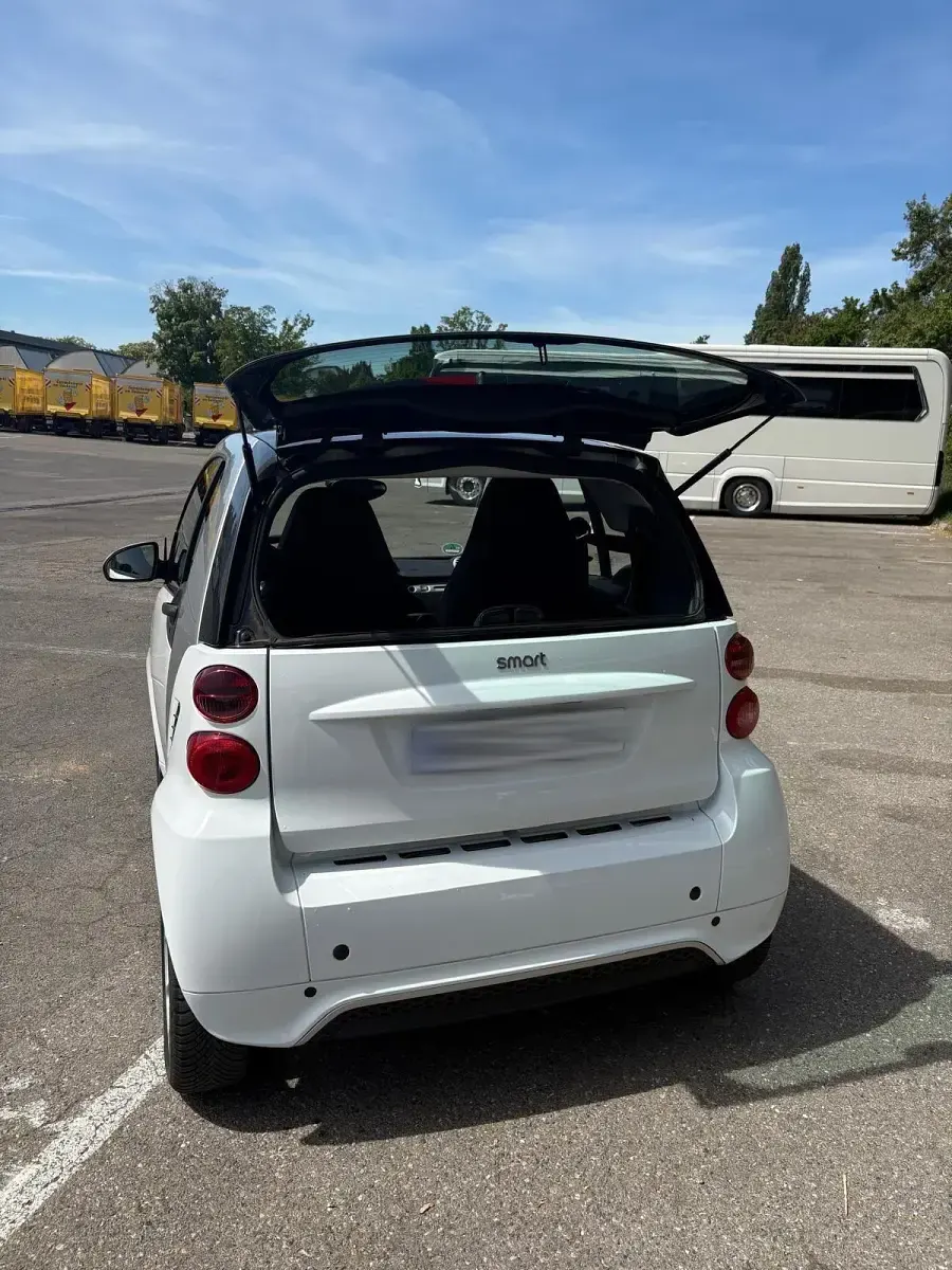 Gebraucht Smart ForTwo Coupé 84 PS (61 kW) 2014 Weiß Coupé