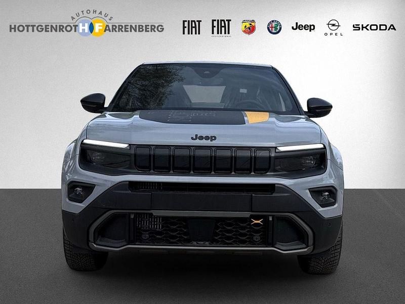 Neu Jeep Avenger North 145 PS (106 kW) 2026 Grau SUV