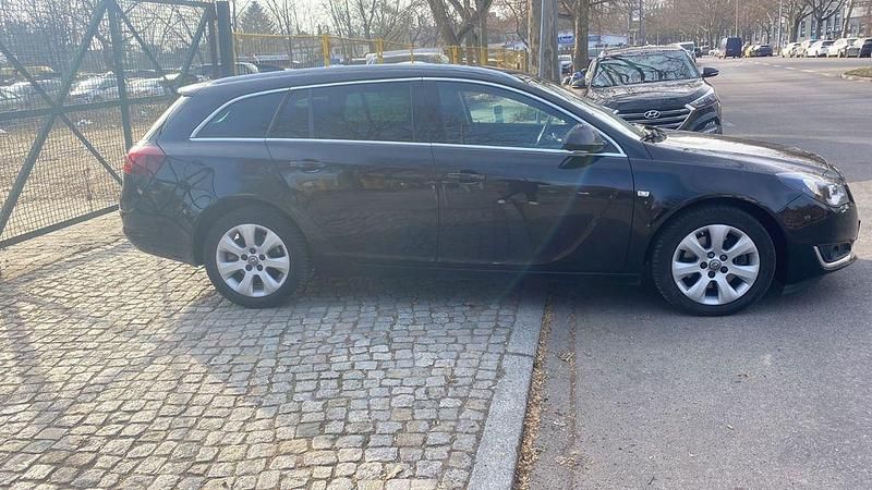 Gebraucht Opel Insignia Innovation 170 PS (125 kW) 2016 Schwarz Kombi