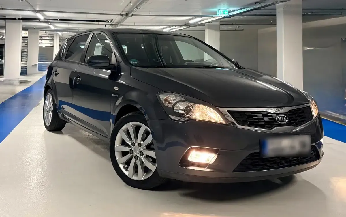 Gebraucht Kia Ceed 90 PS (66 kW) 2010 Kleinwagen