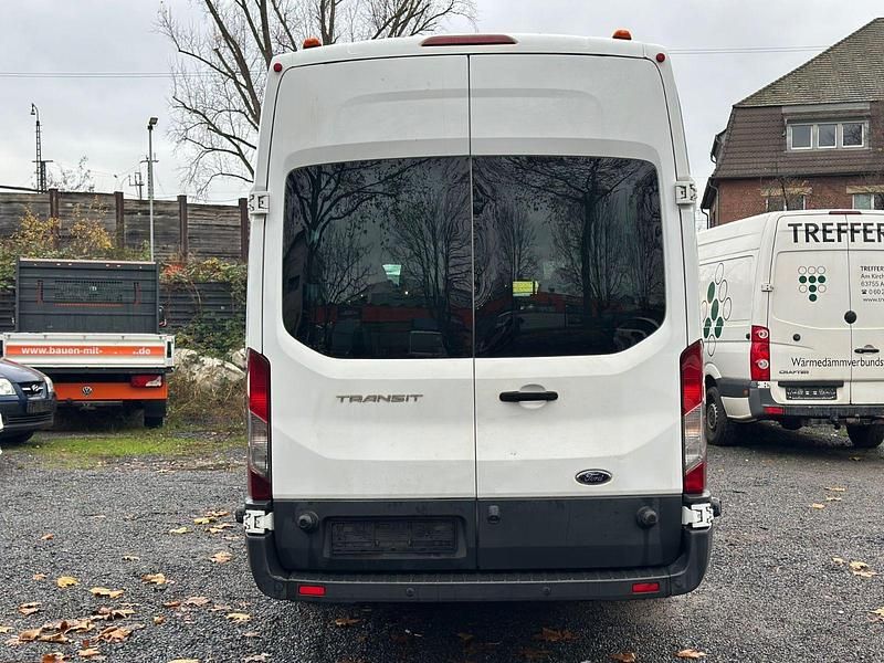 Second-hand Ford Transit 155 CP (114 kW) 2014 Alb Monovolum