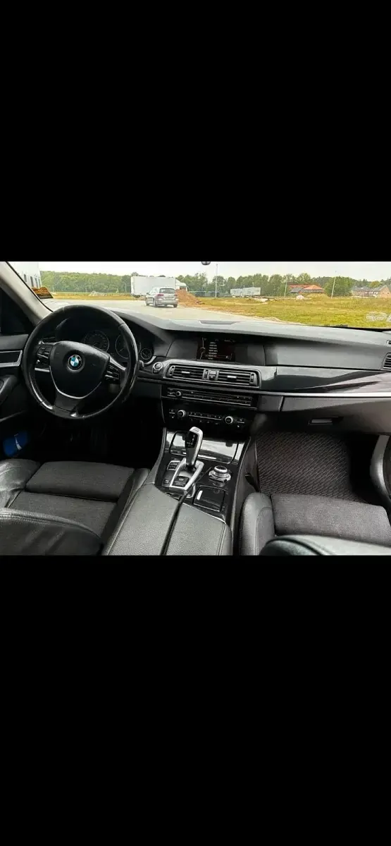 Gebraucht BMW 520 184 PS (135 kW) 2013 Schwarz Limousine