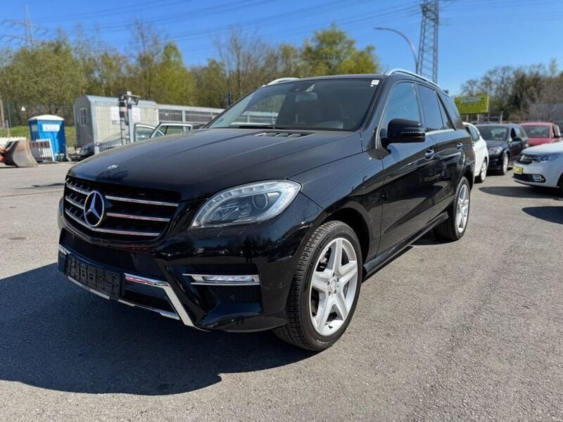 Schwarz Gebraucht 2013 Mercedes ML250 SUV | 14.555 € (Superpreis) - Bild 1/4