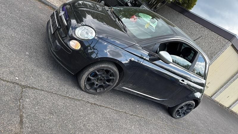 Gebraucht Fiat 500 70 PS (51 kW) 2012 Schwarz Kleinwagen