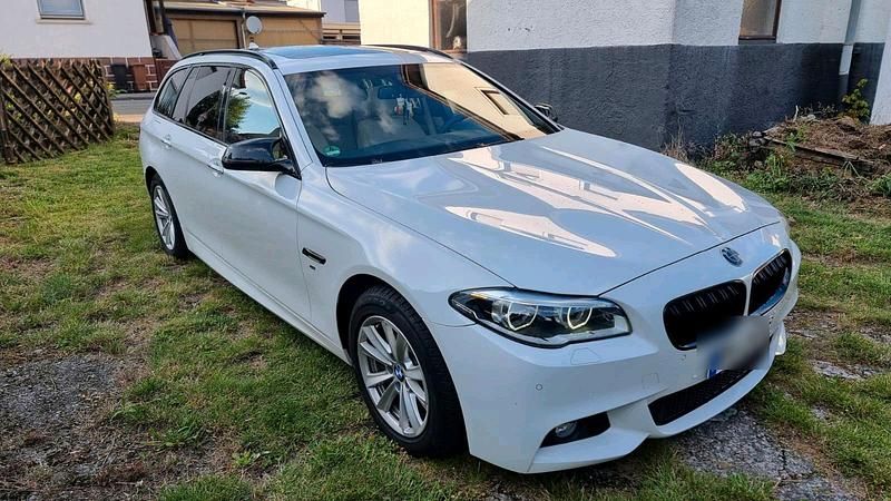 Weiß Gebraucht 2016 BMW 530 M Sport Kombi | 19.500 € (Fairer Preis) - Bild 1/4