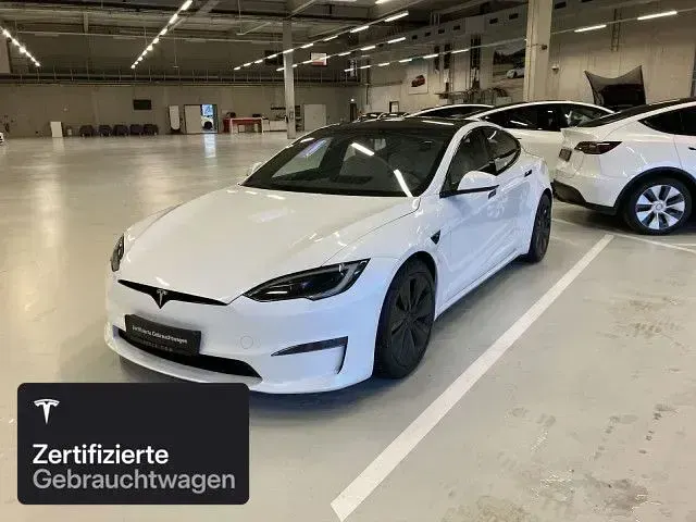 Gebraucht Tesla Model S Long Range AWD 492 kW (669 PS) 2024 Pearl white multicoat Kleinwagen