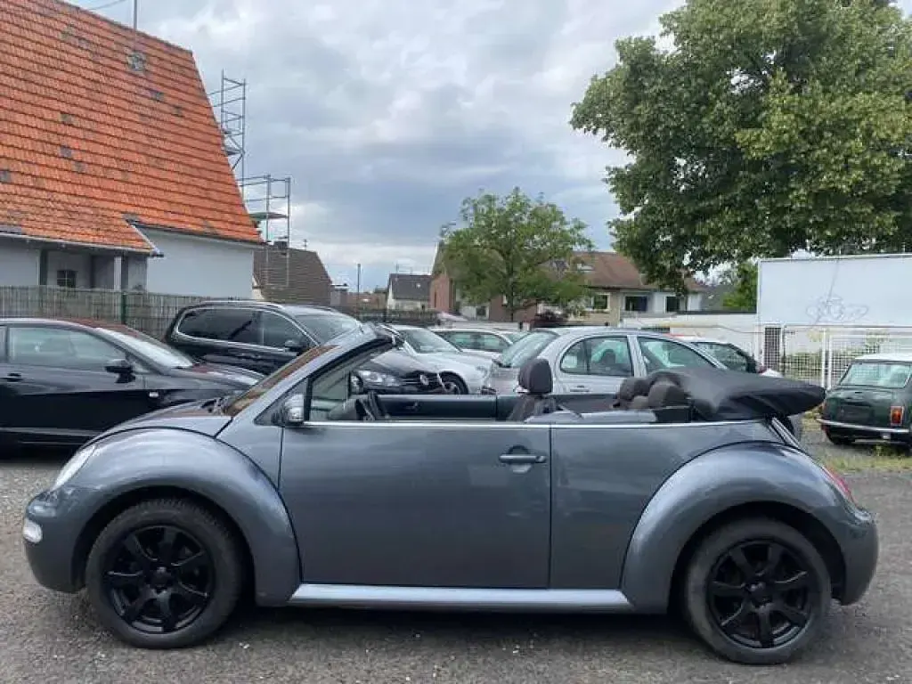 Gebraucht VW New Beetle 75 PS (55 kW) 2005 Platinumgrey metallic (metallic) Kleinwagen