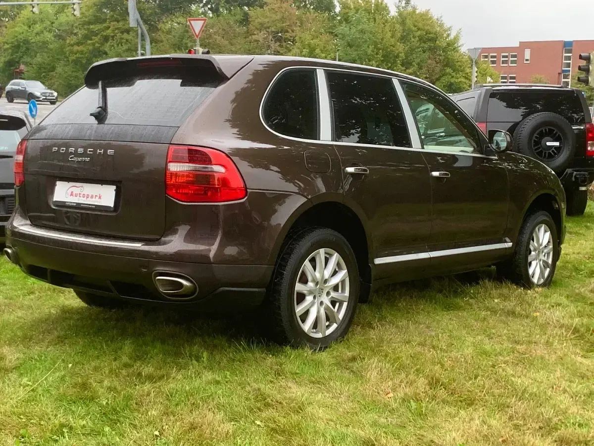 Gebraucht Porsche Cayenne 239 PS (175 kW) 2009 Braun SUV