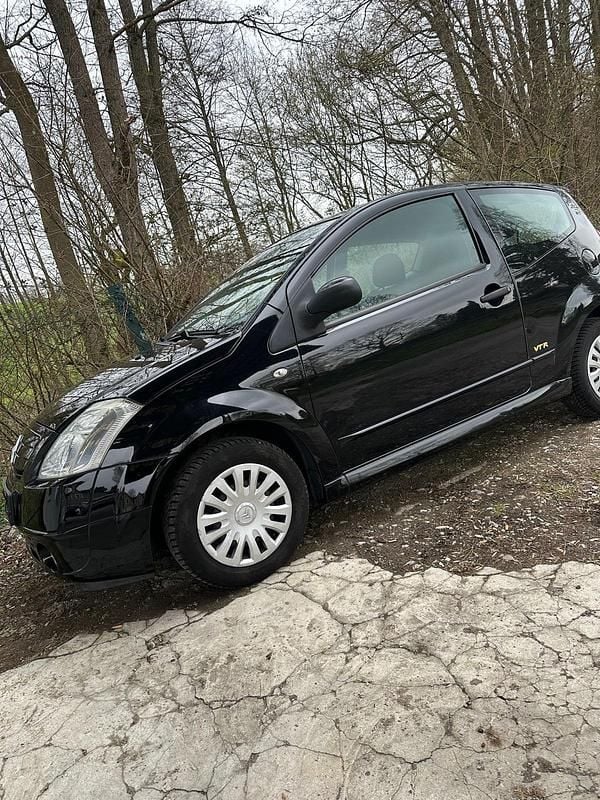 Gebraucht Citroën C2 60 PS (44 kW) 2008 Schwarz Kleinwagen