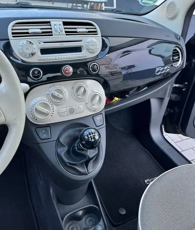 Gebraucht Fiat 500 69 PS (50 kW) 2013 Schwarz Kleinwagen