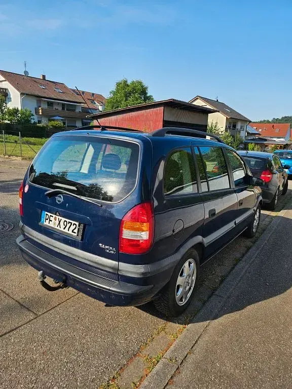 Gebraucht Opel Zafira Elegance 125 PS (91 kW) 2000 Blau Van / Kleinbus