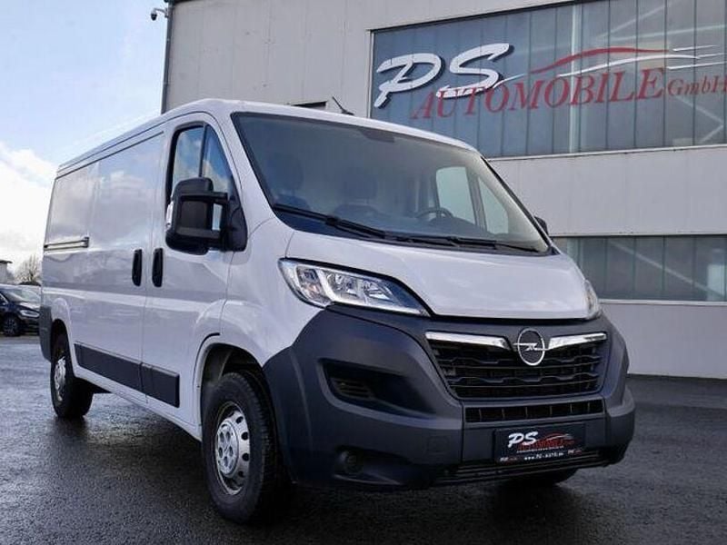 Gebraucht Opel Movano 140 PS (102 kW) 2024 Casablanca weiß Van