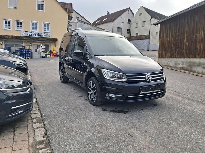 Gebraucht VW Caddy Highline 150 PS (110 kW) 2016 Schwarz Van / Kleinbus