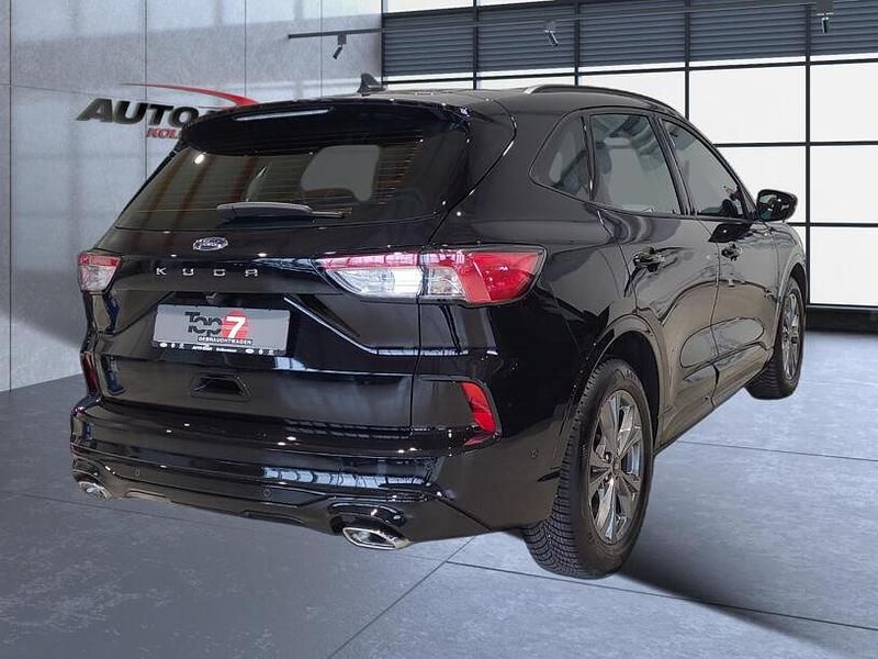 Gebraucht Ford Kuga ST-Line 120 PS (88 kW) 2023 Obsidianschwarz (metallic) SUV