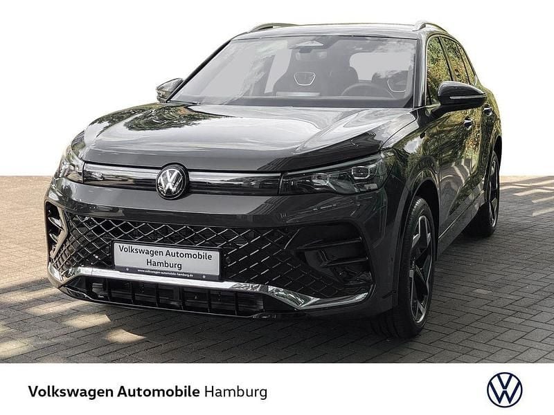 Neu VW Tiguan R-line 204 PS (150 kW) 2025 Grau SUV