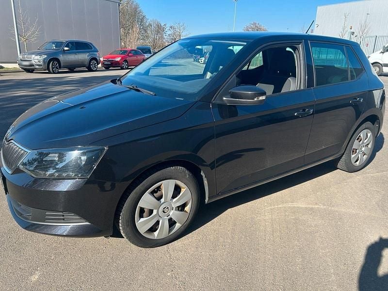 Gebraucht Skoda Fabia Ambition 90 PS (66 kW) 2016 Schwarz Kleinwagen