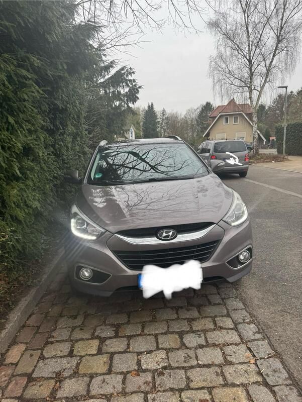 Braun Gebraucht 2014 Hyundai ix35 SUV | 9.000 € - Bild 1/4