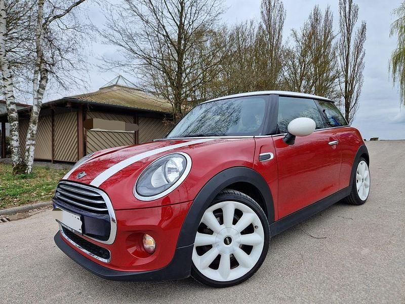 Gebraucht Mini Cooper Salt 136 PS (100 kW) 2015 Rot Kleinwagen
