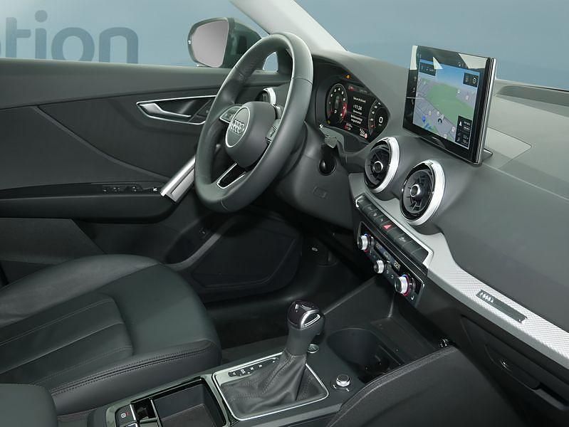 Gebraucht Audi Q2 S-Line 150 PS (110 kW) 2025 Grau SUV