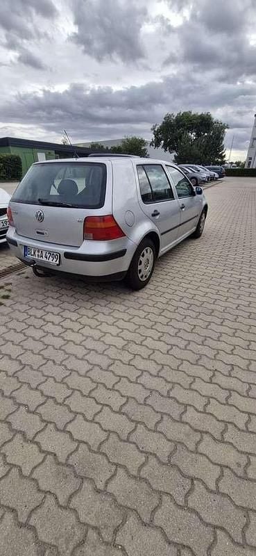 Gebraucht VW Golf IV 105 PS (77 kW) 2003 Limousine