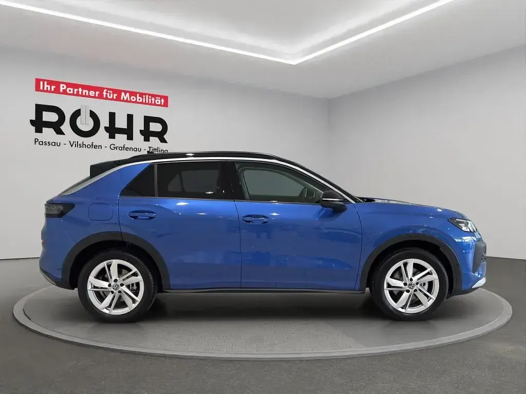 Gebraucht VW T-Roc Life 150 PS (110 kW) 2025 Schwarz SUV