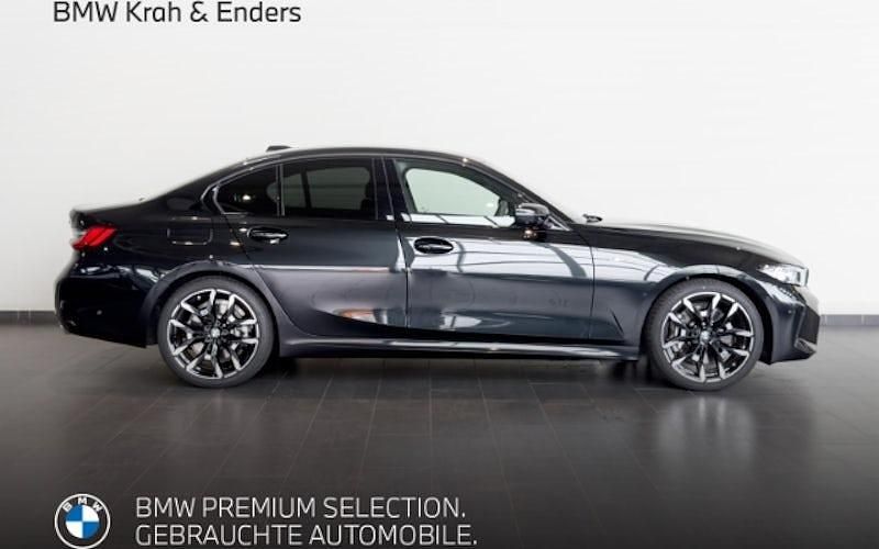 Gebraucht BMW 330 Shadowline 245 PS (180 kW) 2025 Schwarz Limousine