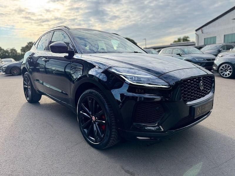 Second-hand Jaguar E-Pace R-Dynamic 204 CP (150 kW) 2021 Negru SUV