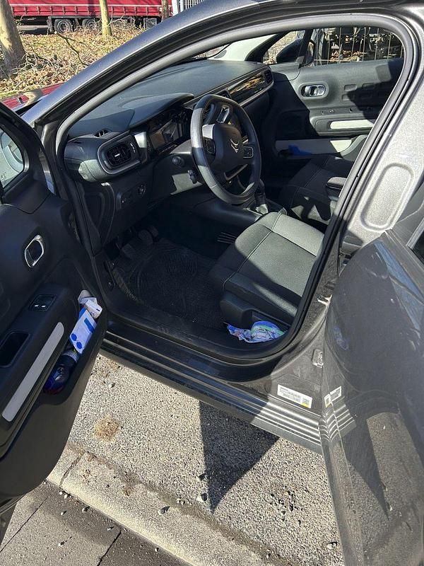 Gebraucht Citroën C3 Feel 83 PS (61 kW) 2020 Grau Kleinwagen