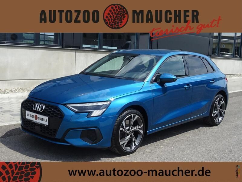 Atollblau metallic Gebraucht 2021 Audi A3 Sportback Ambiente Limousine | 23.990 € (Fairer Preis) - Bild 1/4