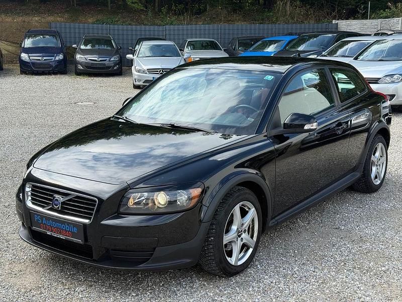 Gebraucht Volvo C30 101 PS (74 kW) 2009 Schwarz Kleinwagen