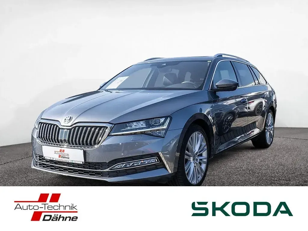 Gebraucht Skoda Superb LAURIN & KLEMENT 200 PS (147 kW) 2023 Kombi