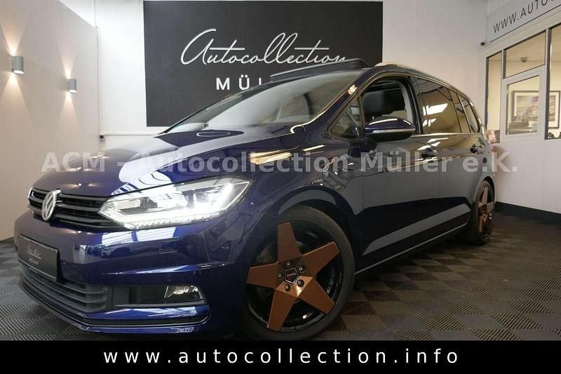 Gebraucht VW Touran 202 PS (148 kW) 2018 Blau Van / Kleinbus