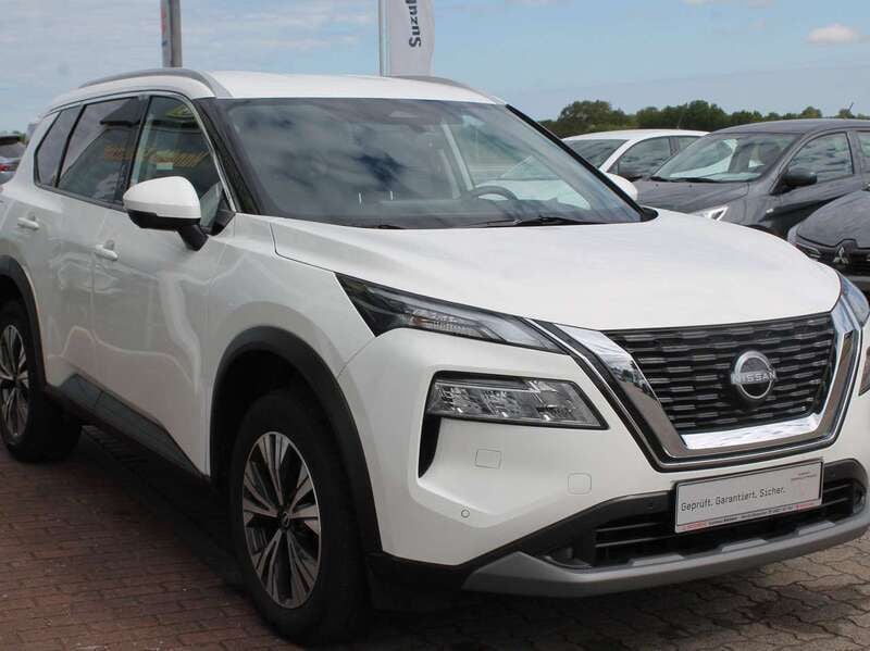 Gebraucht Nissan X-Trail N-Connecta 163 PS (119 kW) 2024 Weiß SUV
