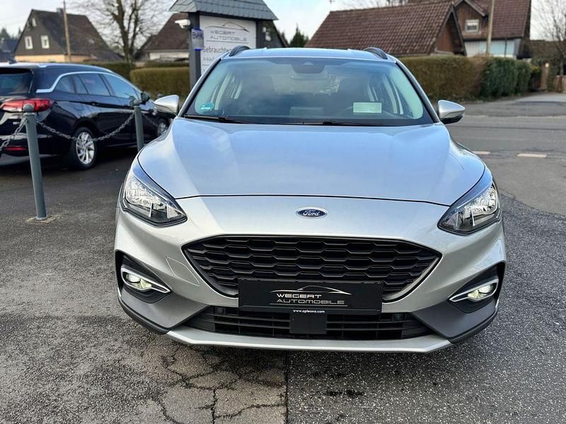 Gebraucht Ford Focus Active 150 PS (110 kW) 2021 Silber Limousine