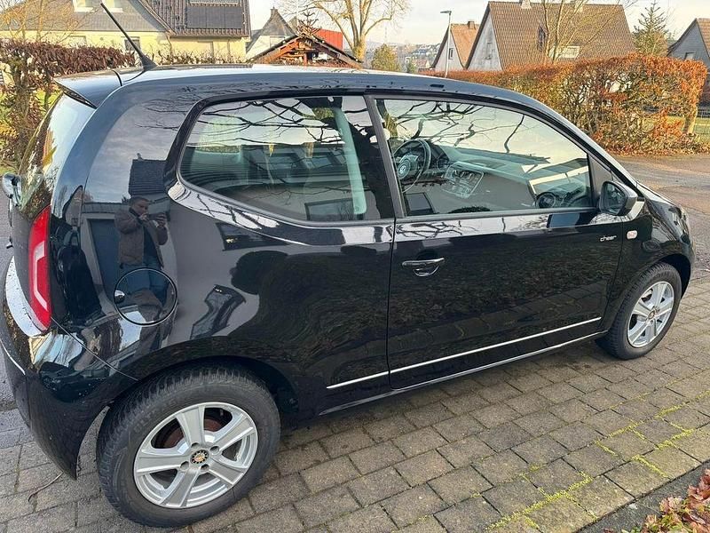Gebraucht VW up! 60 PS (44 kW) 2013 Schwarz Kleinwagen