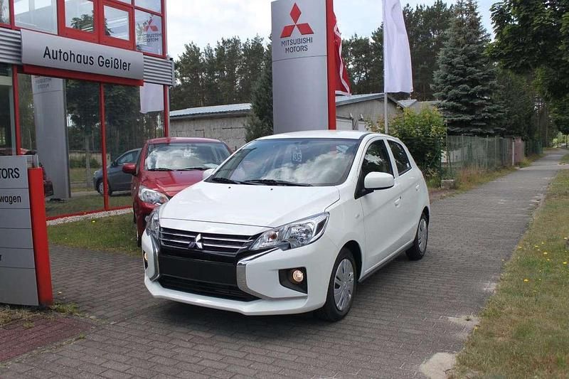 Islandweiß Gebraucht 2024 Mitsubishi Space Star Basis Kleinwagen | 11.875 € (Guter Preis) - Bild 1/4