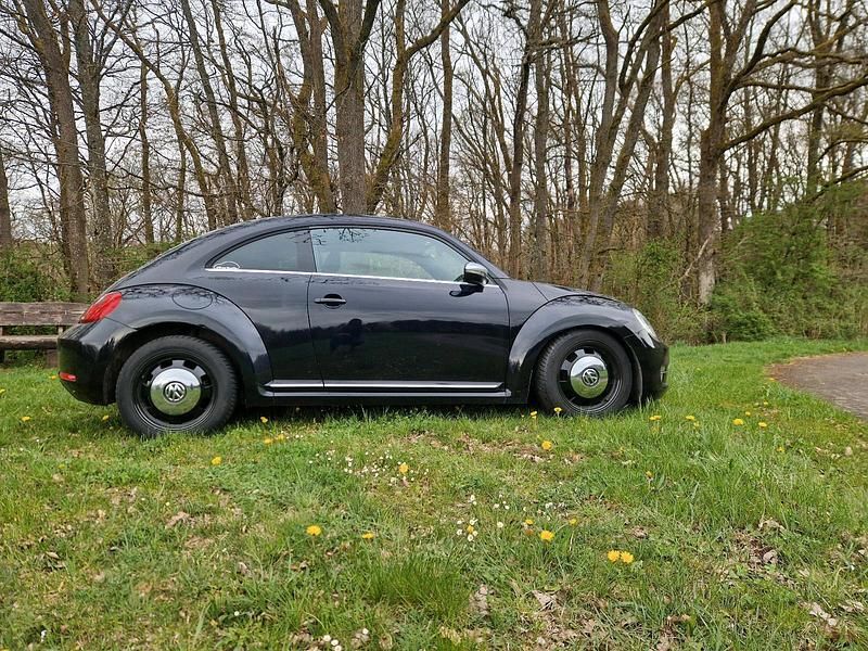 Schwarz Gebraucht 2013 VW Beetle Kleinwagen | 5.599 € (Guter Preis) - Bild 1/4