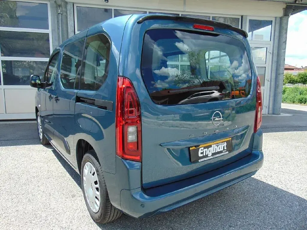 Neu Opel Combo Life Edition 102 PS (75 kW) 2026 Blau Van / Kleinbus