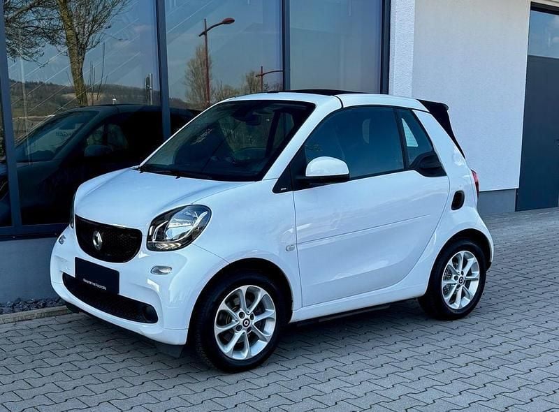 Gebraucht Smart ForTwo Cabrio Prime 71 PS (52 kW) 2016 Weiß Cabrio