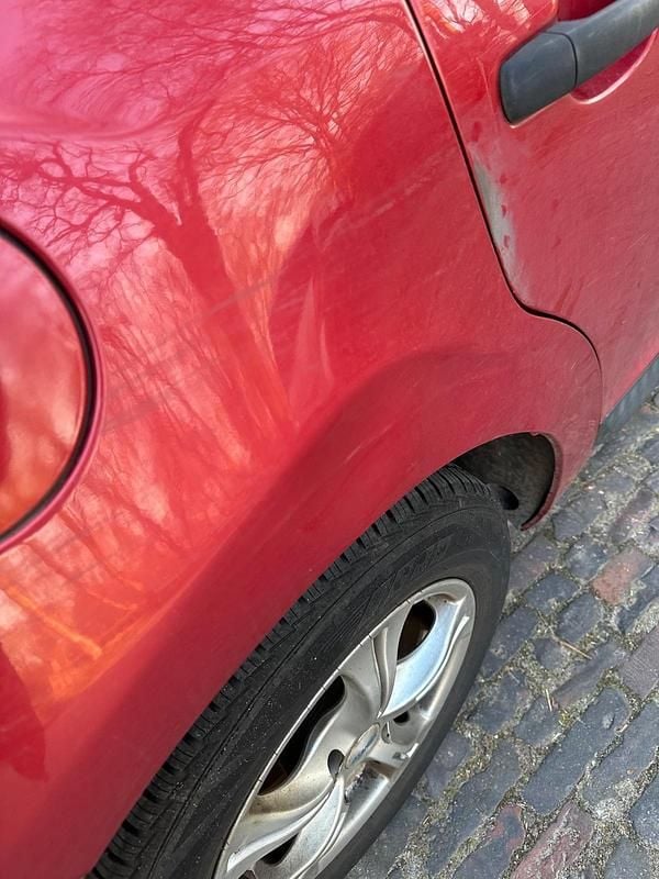 Gebraucht Citroën C4 89 PS (65 kW) 2009 Rot Limousine