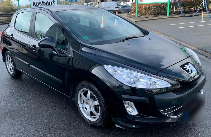 Gebraucht Peugeot 308 95 PS (69 kW) 2008 Schwarz Limousine