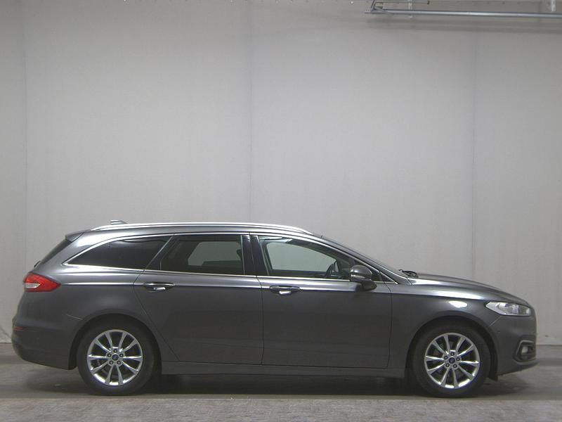 Grau Gebraucht 2020 Ford Mondeo Titanium Kombi | 8.990 € (Superpreis) - Bild 1/4