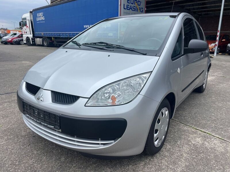 Silber Gebraucht 2006 Mitsubishi Colt Inform Kleinwagen | 2.999 € (Etwas zu teuer) - Bild 1/4