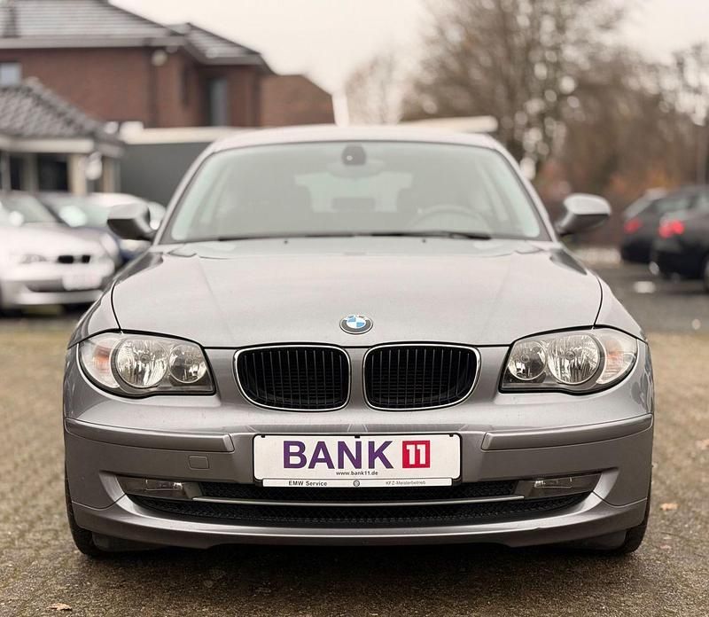 Gebraucht BMW 116 Advantage 116 PS (85 kW) 2010 Grau Kleinwagen