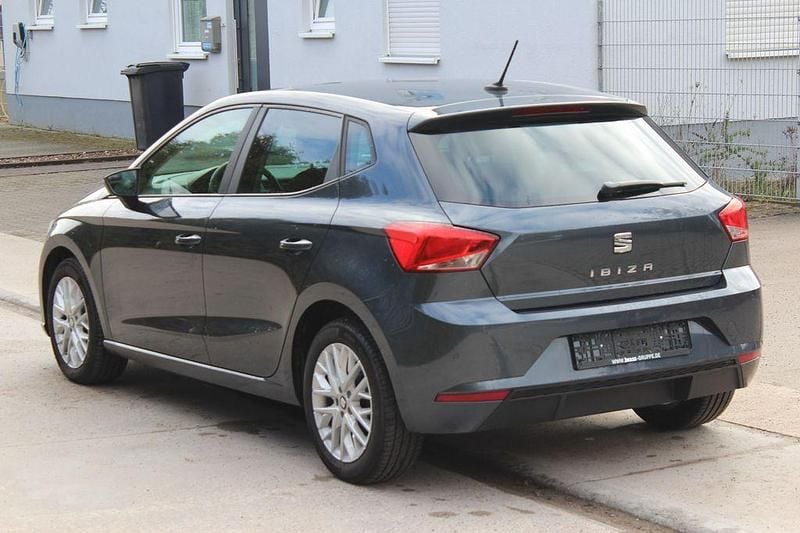 Gebraucht Seat Ibiza Style 95 PS (69 kW) 2019 Blau Kleinwagen
