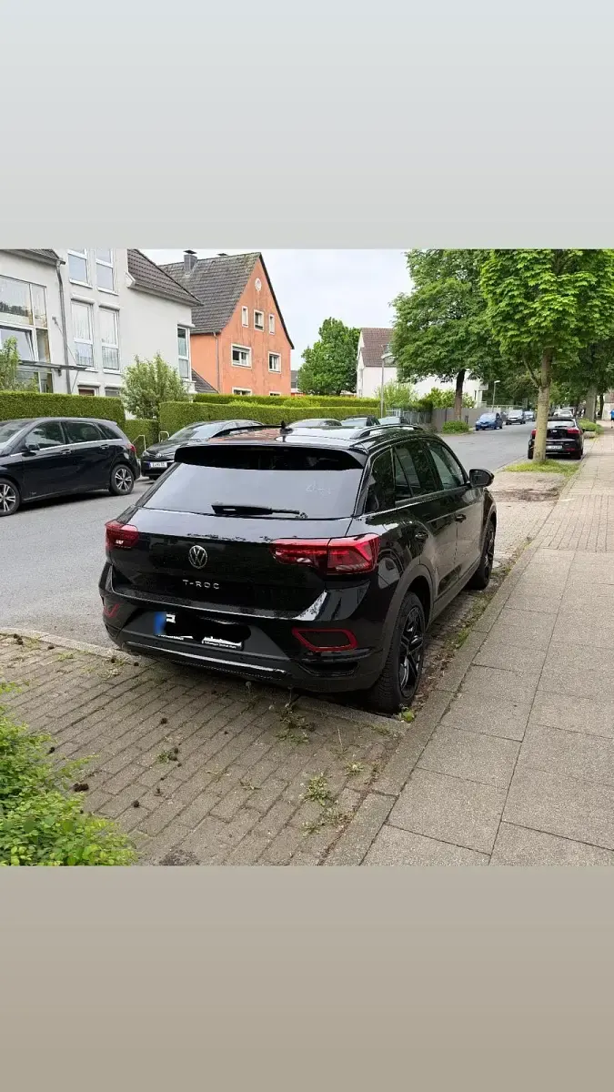 Usata VW T-Roc Style 150 CV (110 kW) 2022 Nero SUV